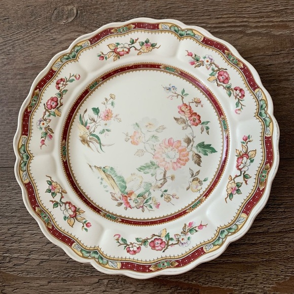 Connaught Luncheon Plate by
Grinder from England - Picture 2 of 7